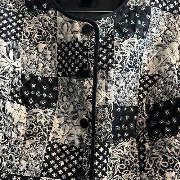 SilkLand Vintage Quilted Patchwork 100% Silk Jacket Black White Large Sequins - Picture 3 of 8